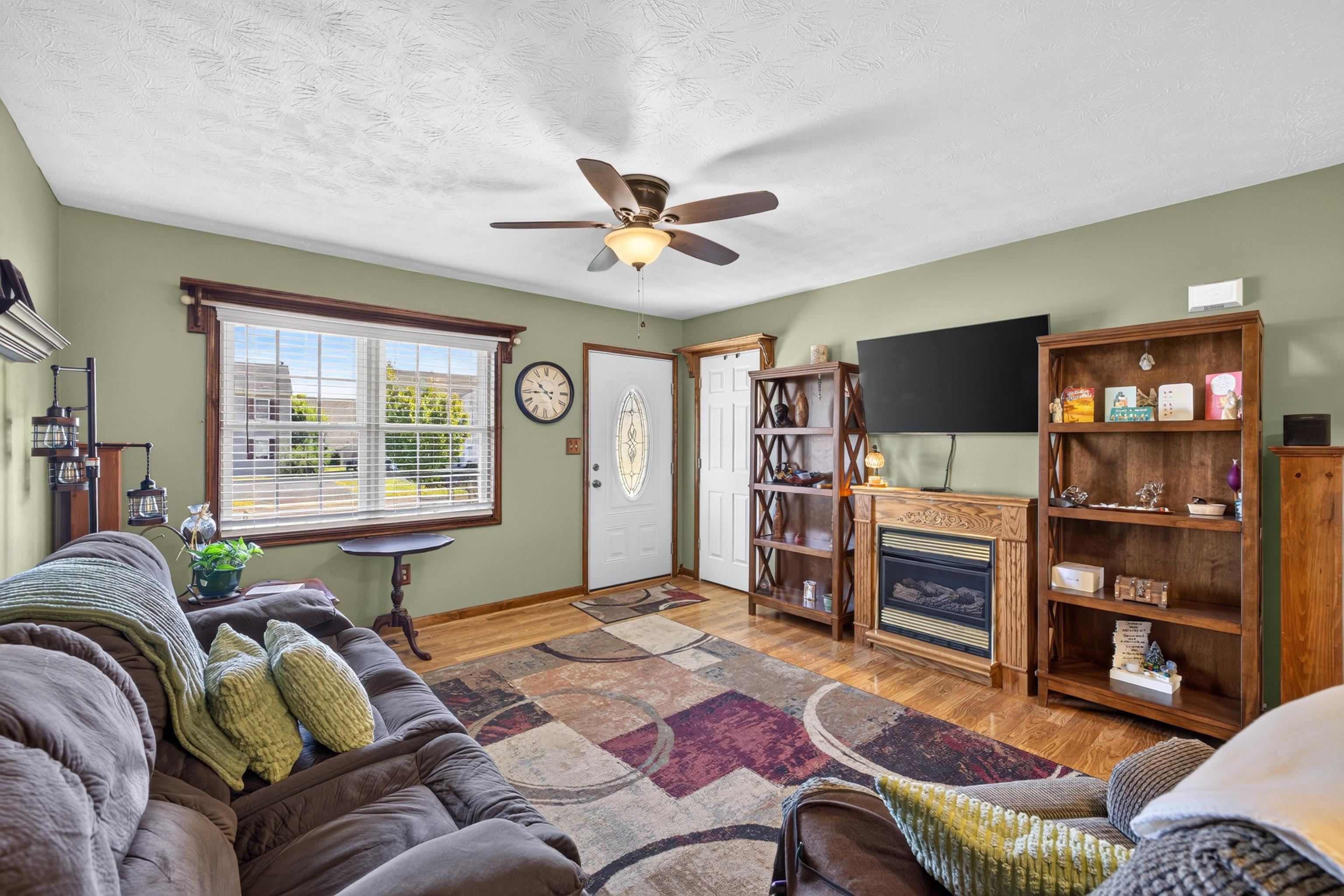 2400 MOSLEY ST, WAYNESBORO, Virginia 22980, 3 Bedrooms Bedrooms, ,2 BathroomsBathrooms,Residential,2400 MOSLEY ST,678670 MLS # 678670