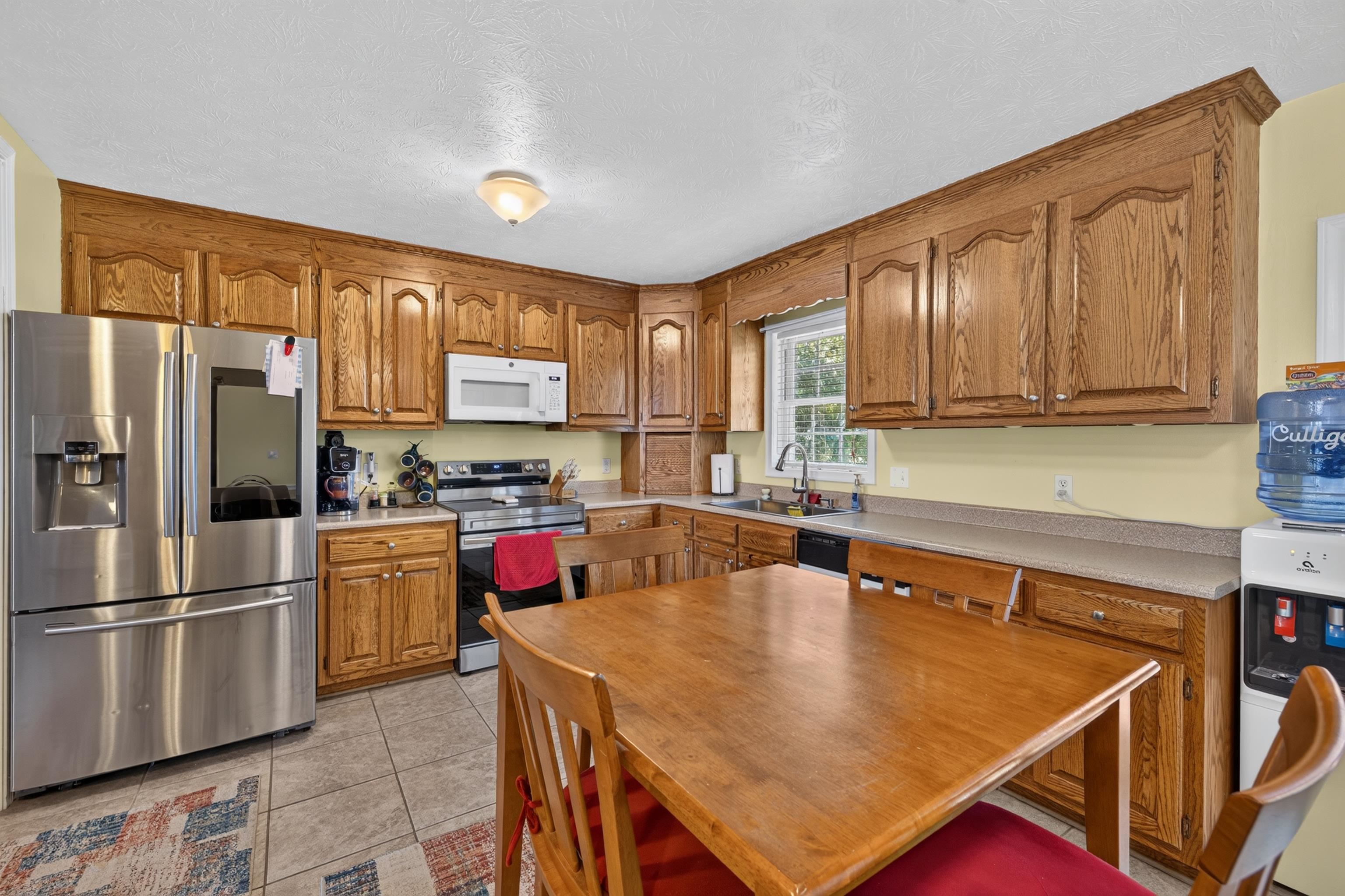 2400 MOSLEY ST, WAYNESBORO, Virginia 22980, 3 Bedrooms Bedrooms, ,2 BathroomsBathrooms,Residential,2400 MOSLEY ST,678670 MLS # 678670
