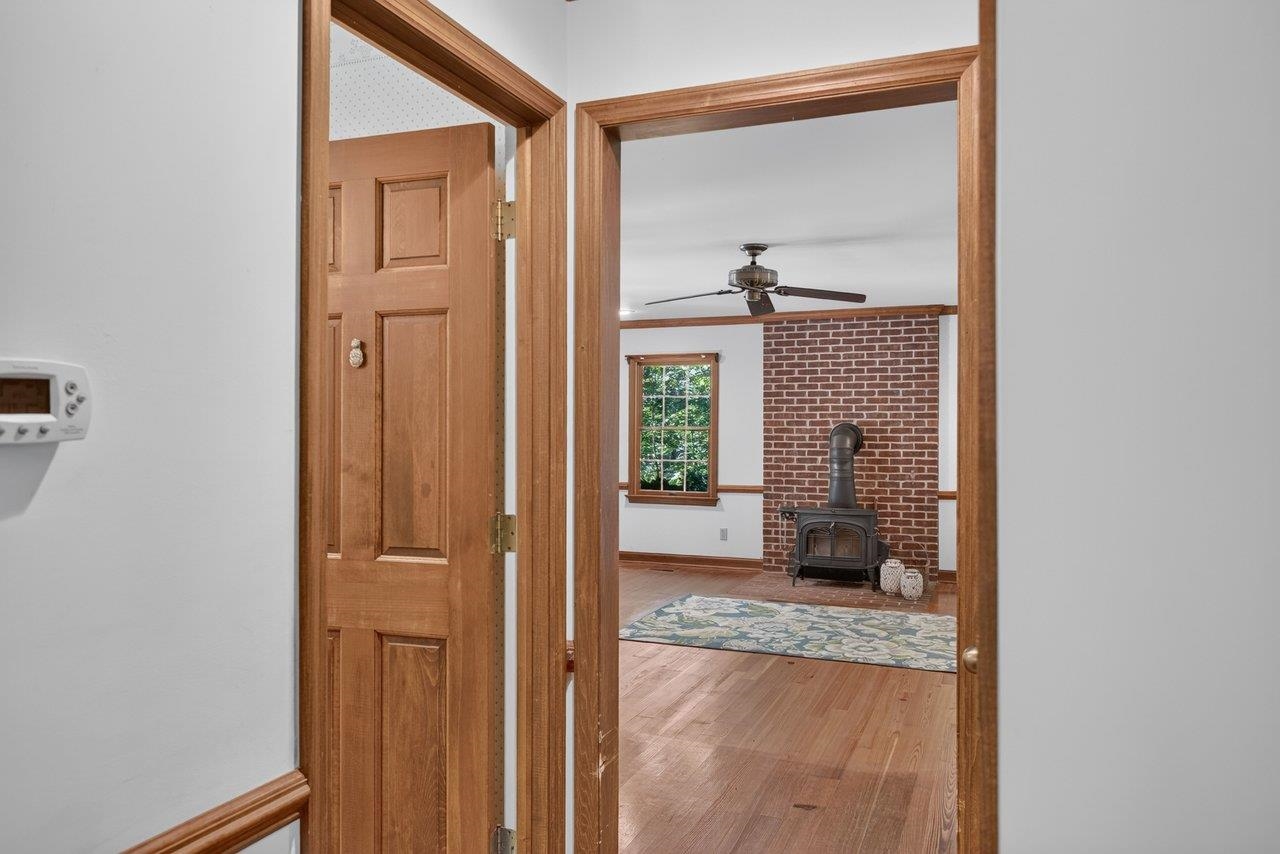 926 TRINITY CHURCH RD, ROCKINGHAM, Virginia 22802, 4 Bedrooms Bedrooms, ,3 BathroomsBathrooms,Residential,926 TRINITY CHURCH RD,678725 MLS # 678725