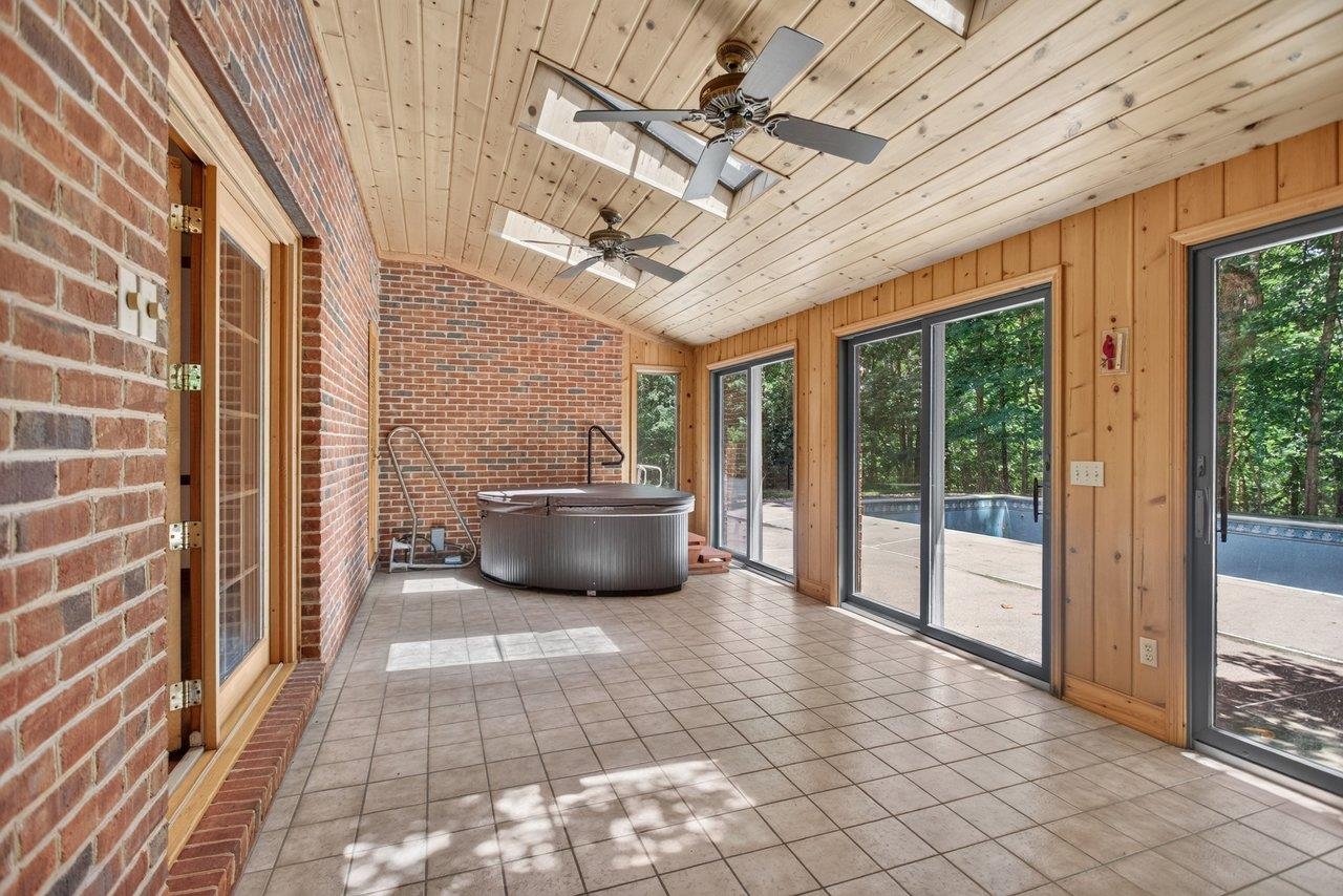 926 TRINITY CHURCH RD, ROCKINGHAM, Virginia 22802, 4 Bedrooms Bedrooms, ,3 BathroomsBathrooms,Residential,926 TRINITY CHURCH RD,678725 MLS # 678725