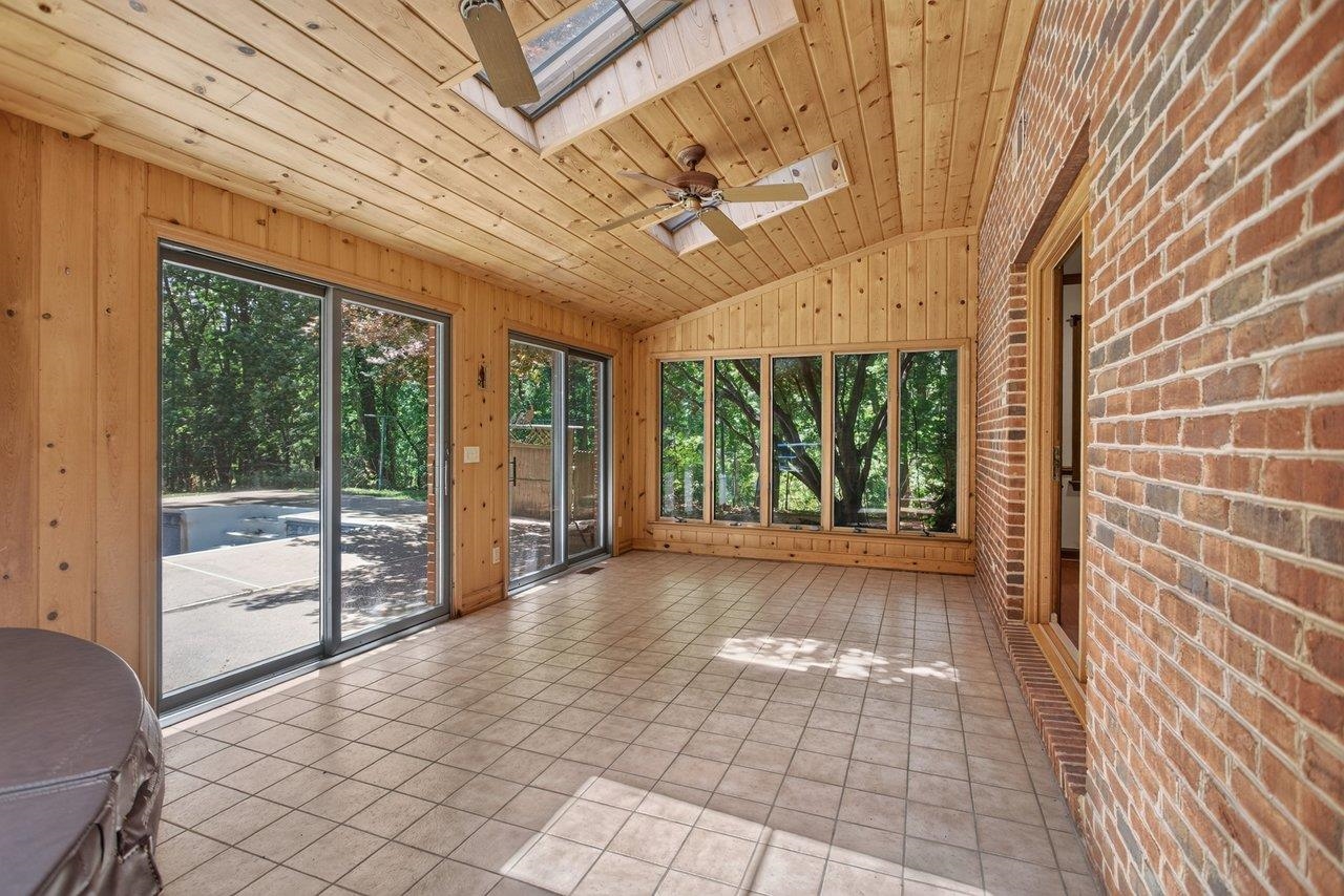 926 TRINITY CHURCH RD, ROCKINGHAM, Virginia 22802, 4 Bedrooms Bedrooms, ,3 BathroomsBathrooms,Residential,926 TRINITY CHURCH RD,678725 MLS # 678725
