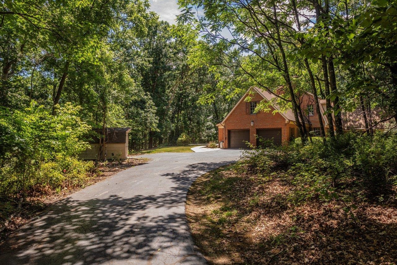 926 TRINITY CHURCH RD, ROCKINGHAM, Virginia 22802, 4 Bedrooms Bedrooms, ,3 BathroomsBathrooms,Residential,926 TRINITY CHURCH RD,678725 MLS # 678725