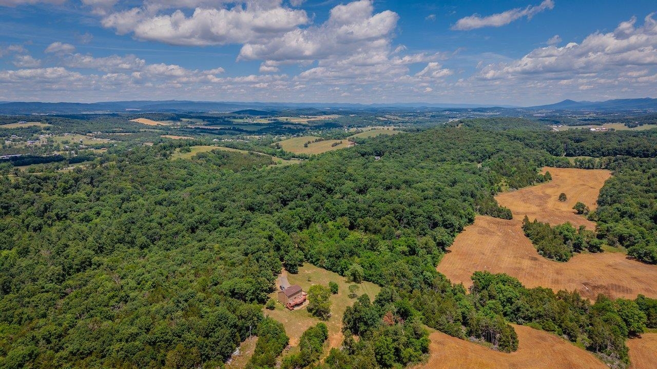 926 TRINITY CHURCH RD, ROCKINGHAM, Virginia 22802, 4 Bedrooms Bedrooms, ,3 BathroomsBathrooms,Residential,926 TRINITY CHURCH RD,678725 MLS # 678725