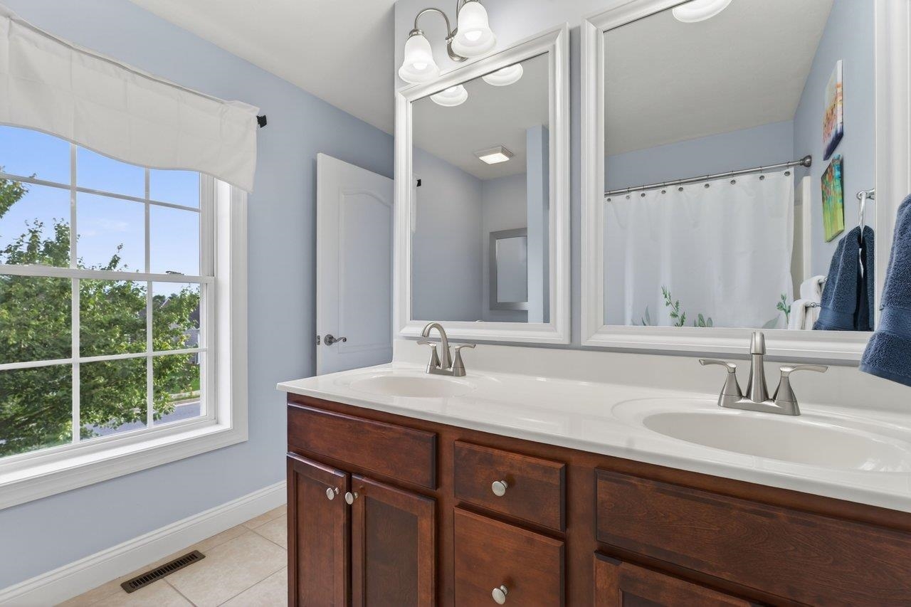 264 DYLAN CIR, BRIDGEWATER, Virginia 22812, 4 Bedrooms Bedrooms, ,2 BathroomsBathrooms,Residential,264 DYLAN CIR,678745 MLS # 678745