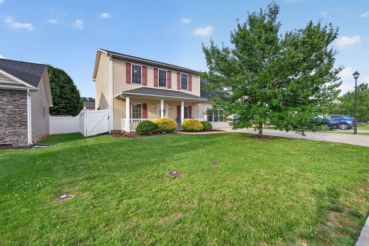264 DYLAN CIR, BRIDGEWATER, Virginia 22812, 4 Bedrooms Bedrooms, ,2 BathroomsBathrooms,Residential,264 DYLAN CIR,678745 MLS # 678745