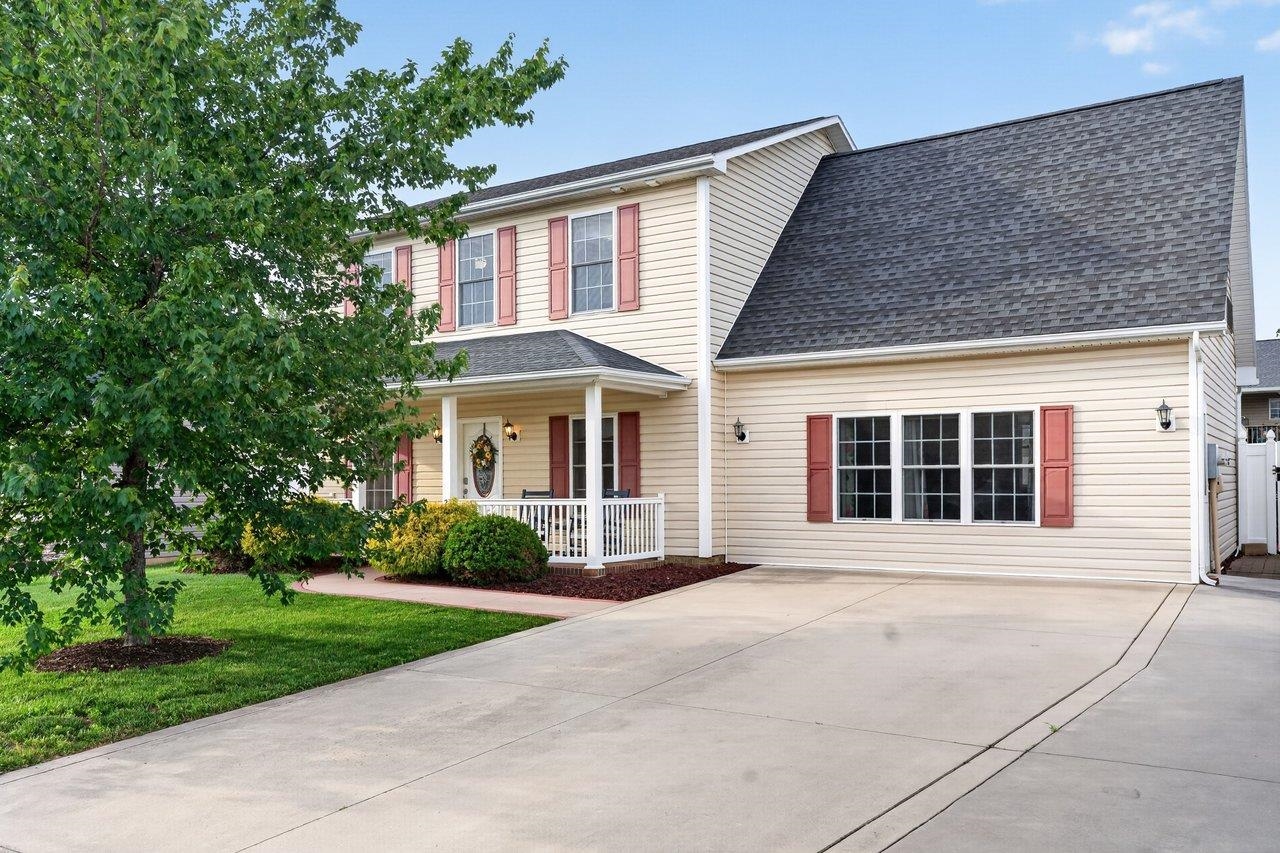 264 DYLAN CIR, BRIDGEWATER, Virginia 22812, 4 Bedrooms Bedrooms, ,2 BathroomsBathrooms,Residential,264 DYLAN CIR,678745 MLS # 678745