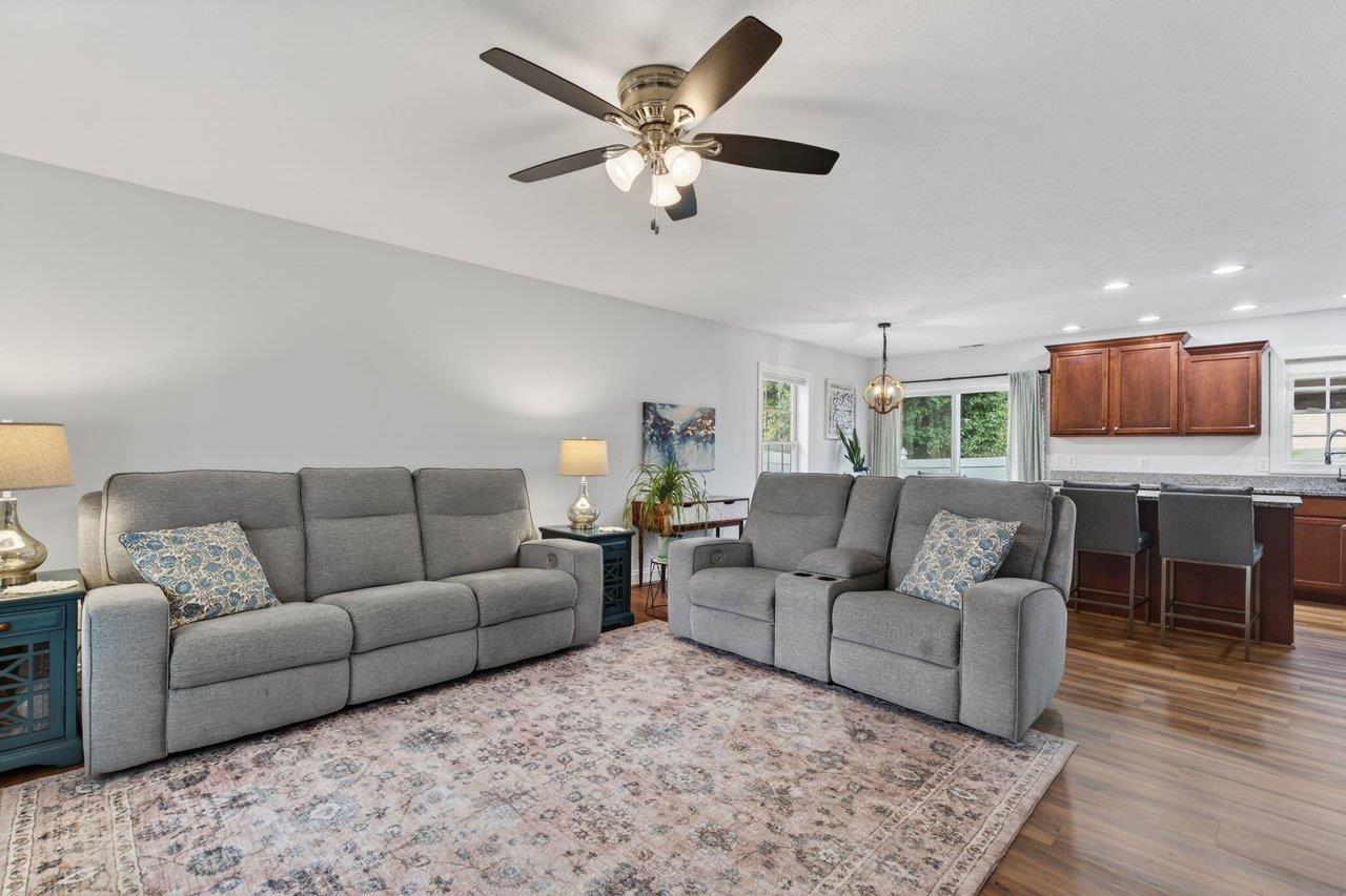 264 DYLAN CIR, BRIDGEWATER, Virginia 22812, 4 Bedrooms Bedrooms, ,2 BathroomsBathrooms,Residential,264 DYLAN CIR,678745 MLS # 678745