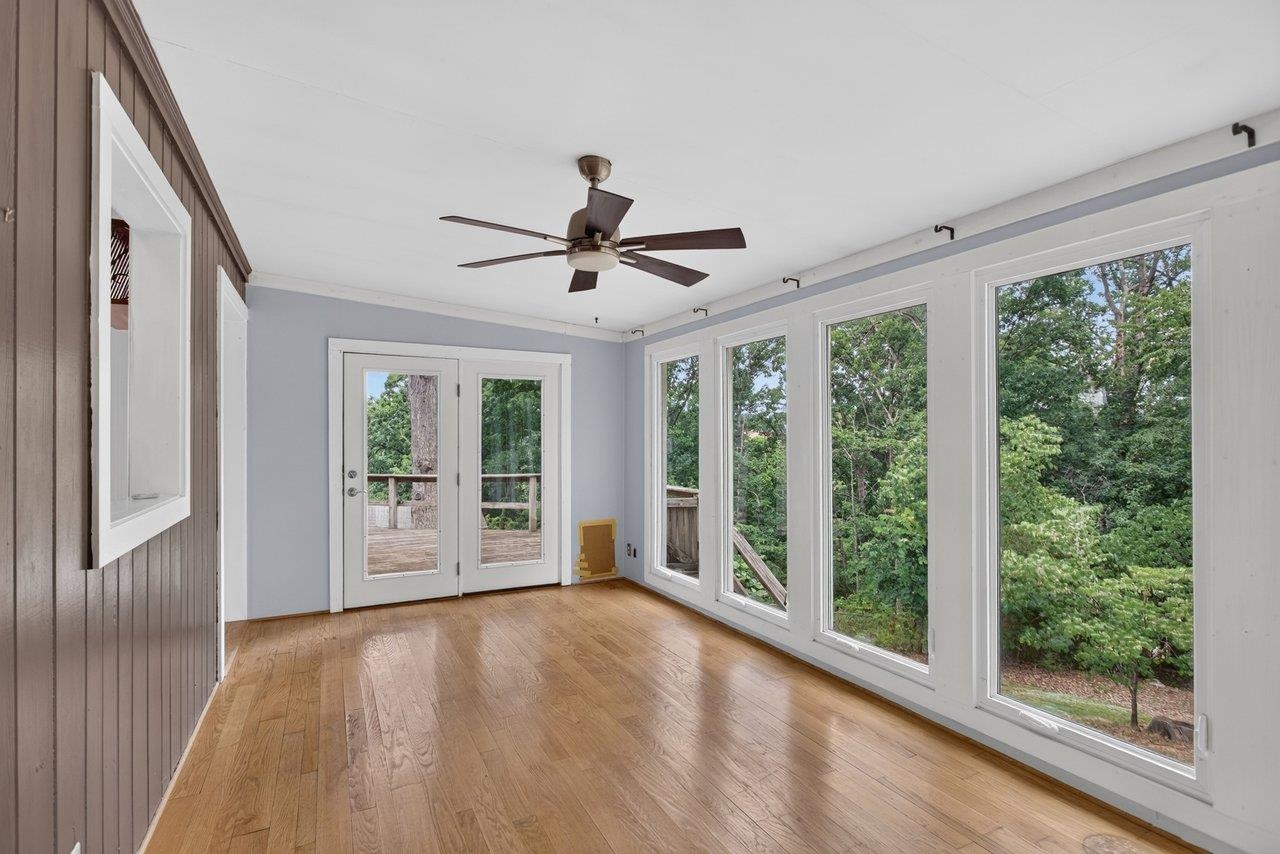 450 MOUNTAIN VIEW DR, STAUNTON, Virginia 24401, 2 Bedrooms Bedrooms, ,1 BathroomBathrooms,Residential,450 MOUNTAIN VIEW DR,678780 MLS # 678780