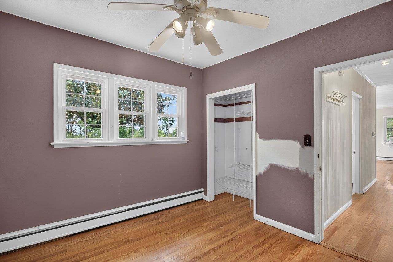 450 MOUNTAIN VIEW DR, STAUNTON, Virginia 24401, 2 Bedrooms Bedrooms, ,1 BathroomBathrooms,Residential,450 MOUNTAIN VIEW DR,678780 MLS # 678780