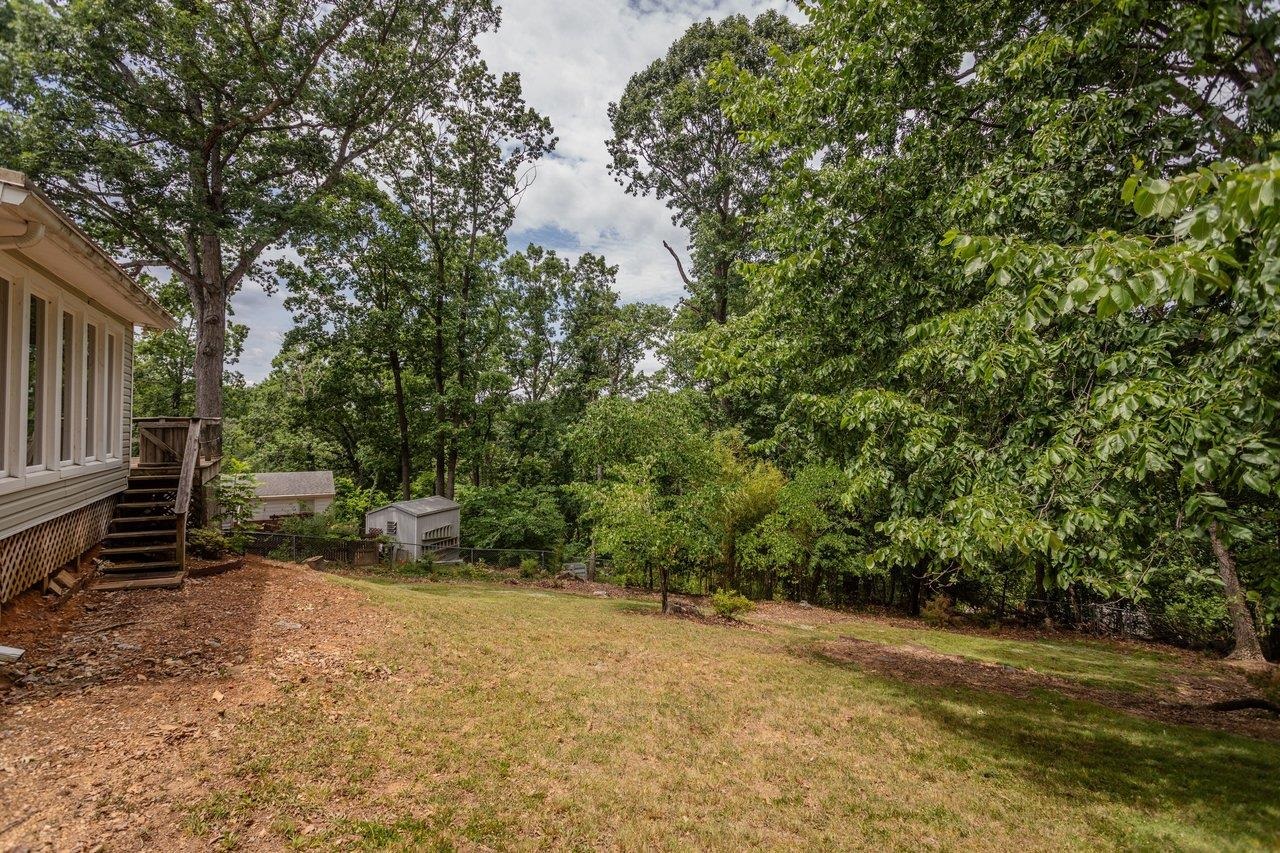 450 MOUNTAIN VIEW DR, STAUNTON, Virginia 24401, 2 Bedrooms Bedrooms, ,1 BathroomBathrooms,Residential,450 MOUNTAIN VIEW DR,678780 MLS # 678780