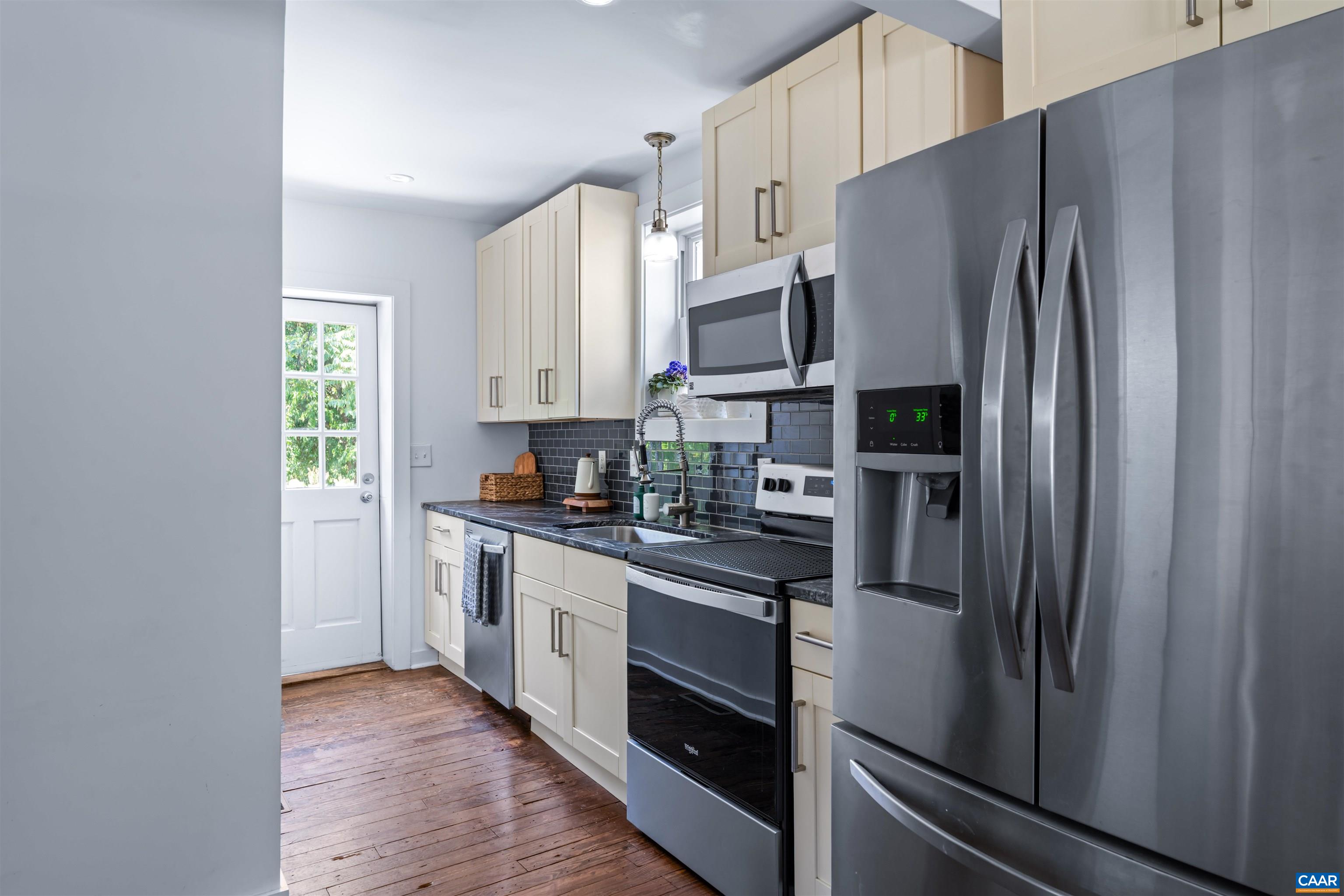 803 RIDGE ST, CHARLOTTESVILLE, Virginia 22902, 2 Bedrooms Bedrooms, ,1 BathroomBathrooms,Residential,803 RIDGE ST,678781 MLS # 678781