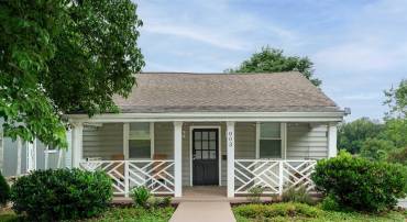 803 RIDGE ST, CHARLOTTESVILLE, Virginia 22902, 2 Bedrooms Bedrooms, ,1 BathroomBathrooms,Residential,803 RIDGE ST,678781 MLS # 678781