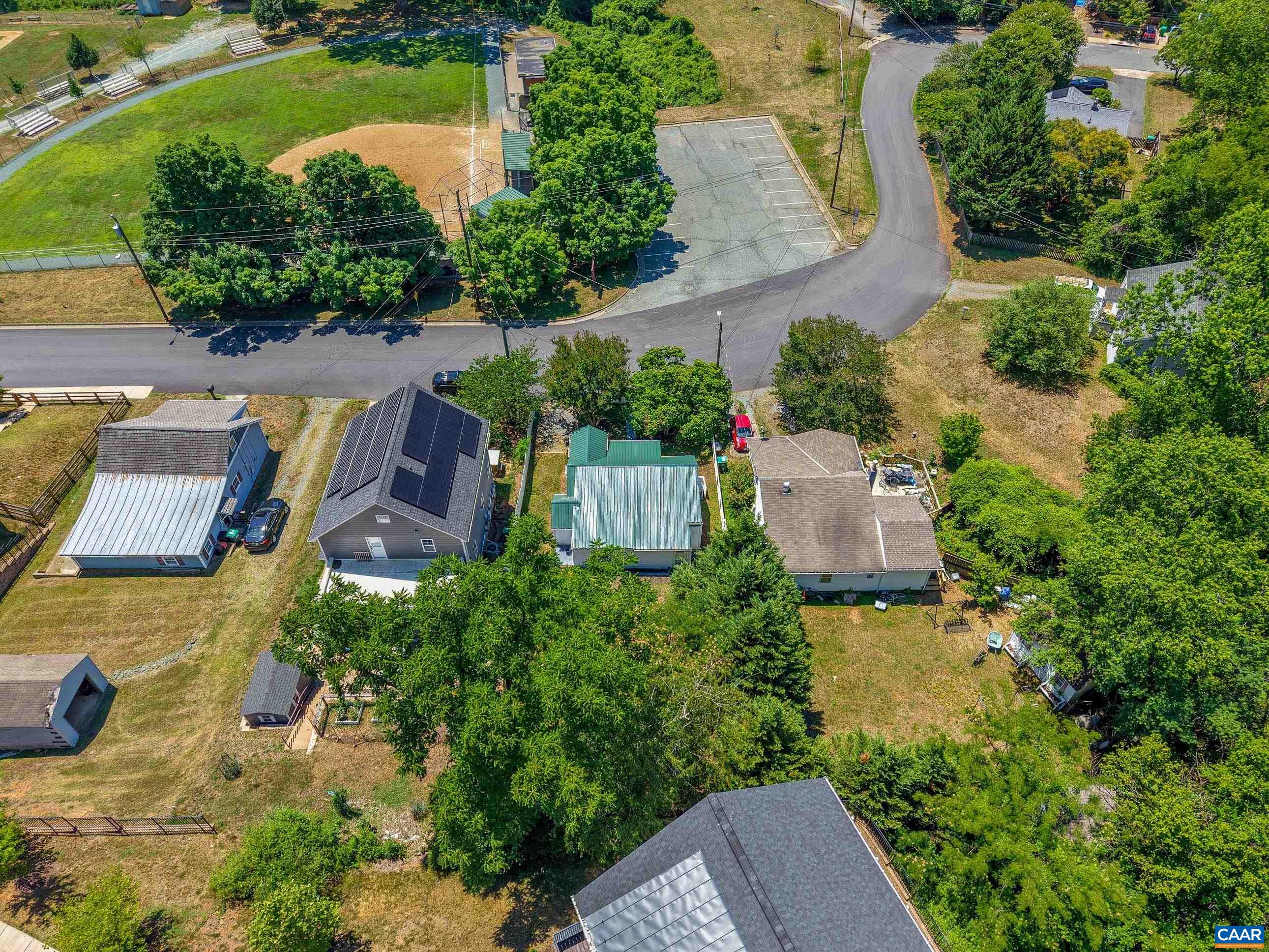419 QUARRY RD, CHARLOTTESVILLE, Virginia 22902, 3 Bedrooms Bedrooms, ,1 BathroomBathrooms,Residential,419 QUARRY RD,678884 MLS # 678884