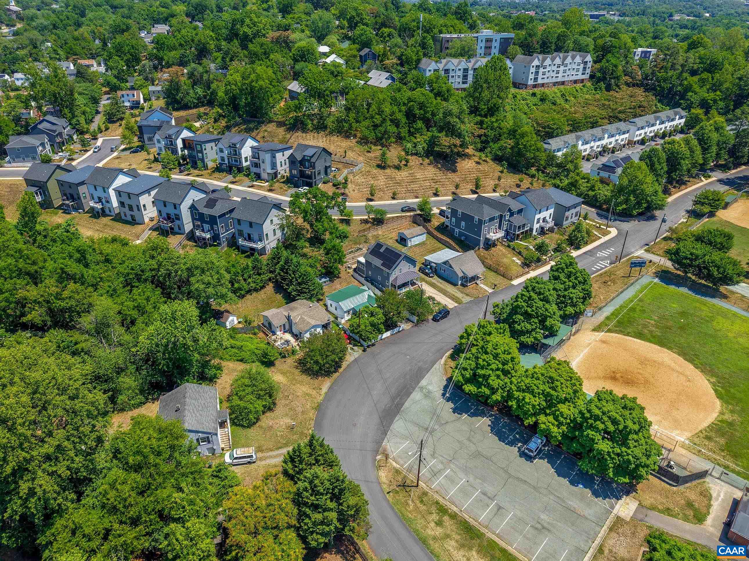 419 QUARRY RD, CHARLOTTESVILLE, Virginia 22902, 3 Bedrooms Bedrooms, ,1 BathroomBathrooms,Residential,419 QUARRY RD,678884 MLS # 678884