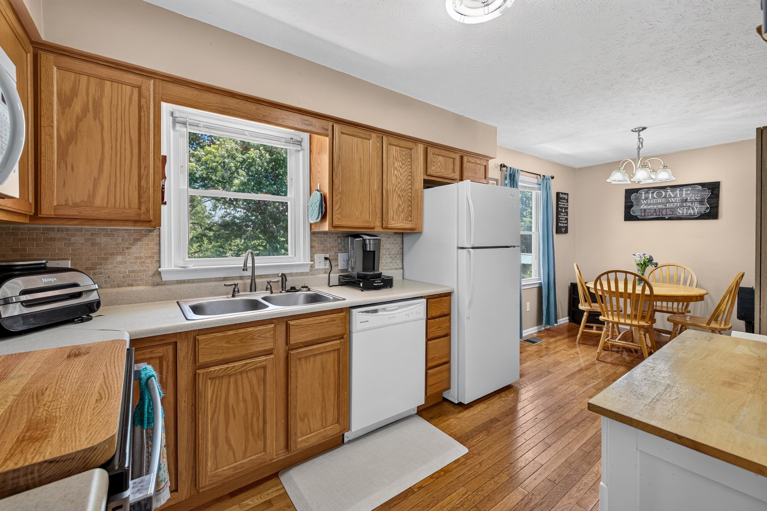 349 WALKER WAY, TIMBERVILLE, Virginia 22853, 3 Bedrooms Bedrooms, ,1 BathroomBathrooms,Residential,349 WALKER WAY,678888 MLS # 678888