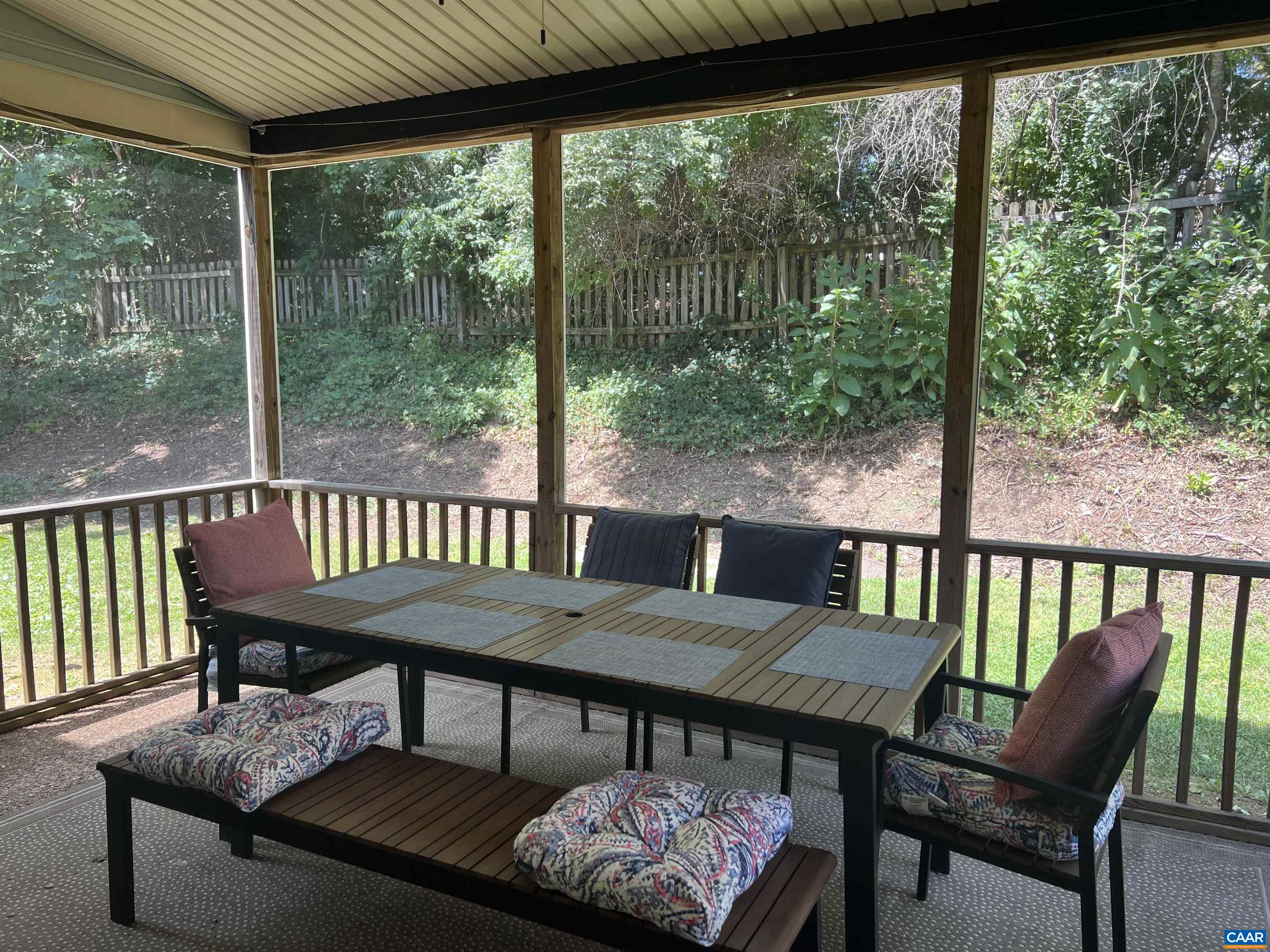 560 ROLLING VALLEY CT, CHARLOTTESVILLE, Virginia 22902, 5 Bedrooms Bedrooms, ,2 BathroomsBathrooms,Residential,560 ROLLING VALLEY CT,678891 MLS # 678891