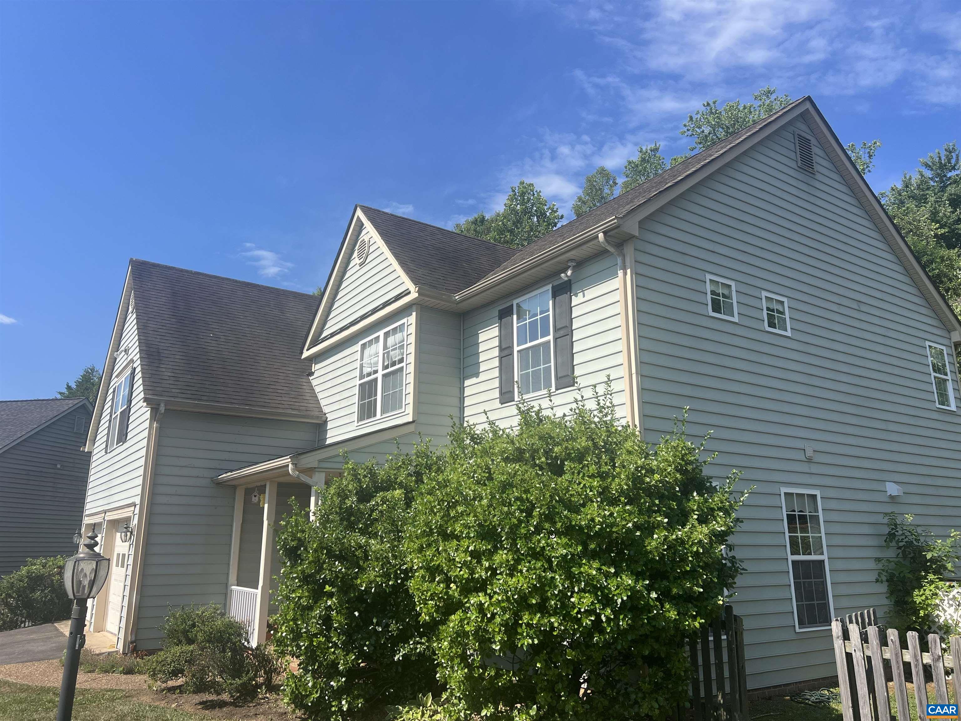 560 ROLLING VALLEY CT, CHARLOTTESVILLE, Virginia 22902, 5 Bedrooms Bedrooms, ,2 BathroomsBathrooms,Residential,560 ROLLING VALLEY CT,678891 MLS # 678891