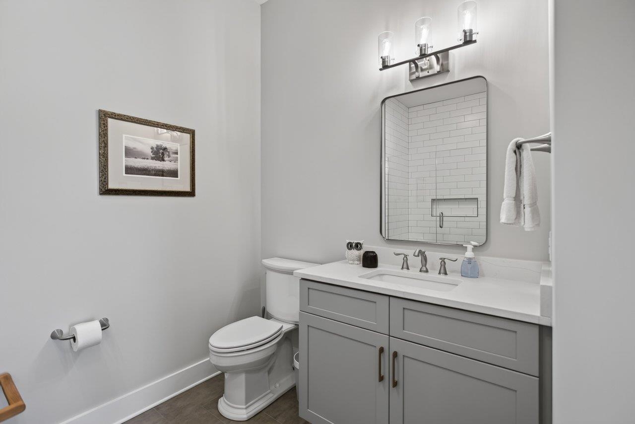 2530 HUNTINGTON SPRINGS DR, ROCKINGHAM, Virginia 22801, 5 Bedrooms Bedrooms, ,4 BathroomsBathrooms,Residential,2530 HUNTINGTON SPRINGS DR,678892 MLS # 678892