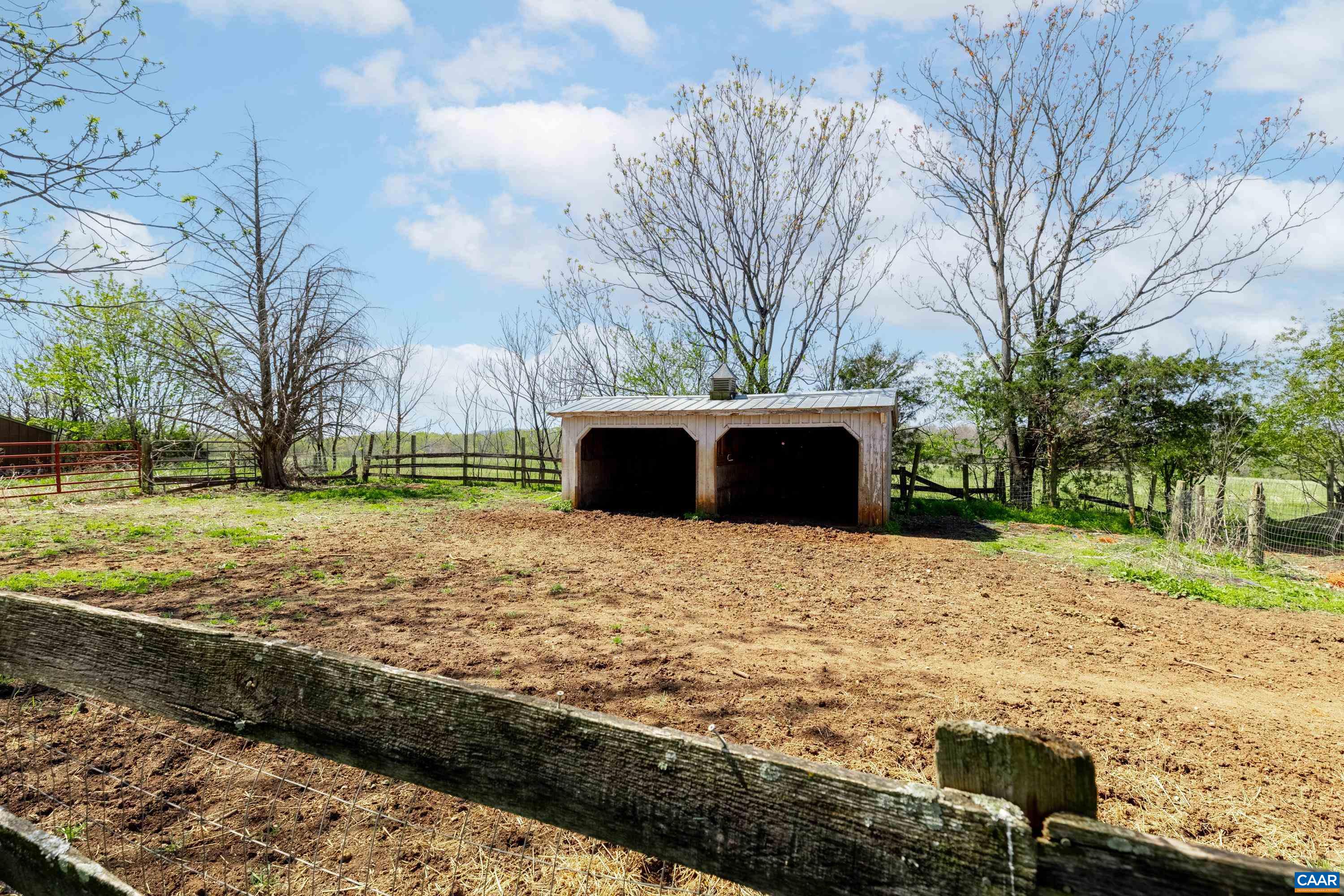 2416 LOWESVILLE RD, AMHERST, Virginia 24521, 6 Bedrooms Bedrooms, ,6 BathroomsBathrooms,Residential,Fairview Estate,2416 LOWESVILLE RD,678899 MLS # 678899