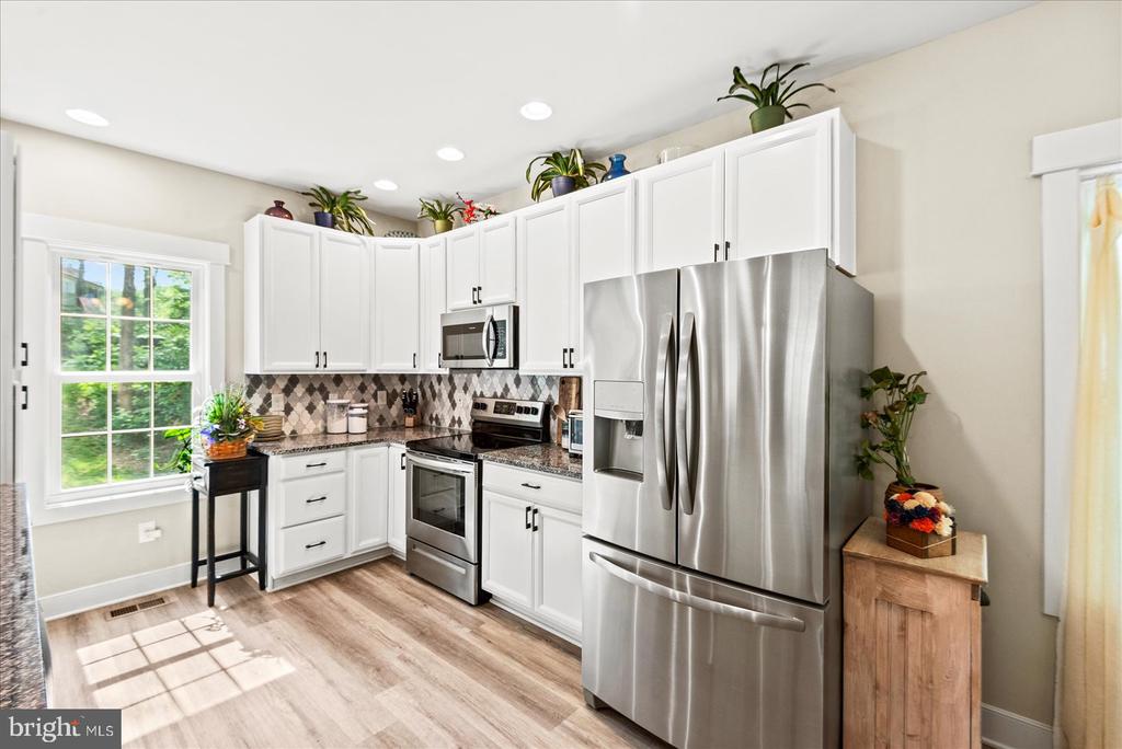 1504 CANDLEWOOD ST, FREDERICKSBURG, Virginia 22407, 4 Bedrooms Bedrooms, ,3 BathroomsBathrooms,Residential,1504 CANDLEWOOD ST,VASP2042864 MLS # VASP2042864