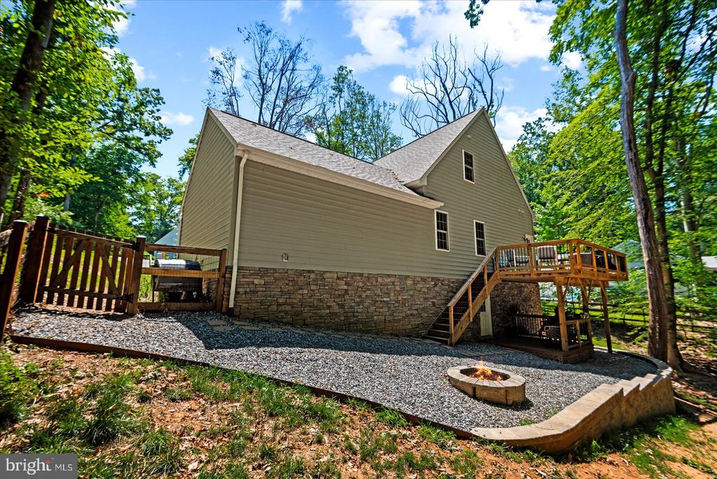 1504 CANDLEWOOD ST, FREDERICKSBURG, Virginia 22407, 4 Bedrooms Bedrooms, ,3 BathroomsBathrooms,Residential,1504 CANDLEWOOD ST,VASP2042864 MLS # VASP2042864