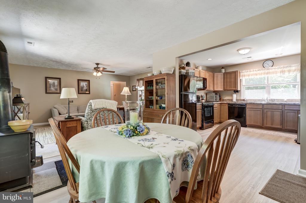 4319 INDIAN CREEK RD, MINERAL, Virginia 23117, 3 Bedrooms Bedrooms, ,2 BathroomsBathrooms,Residential,4319 INDIAN CREEK RD,VALA2010112 MLS # VALA2010112