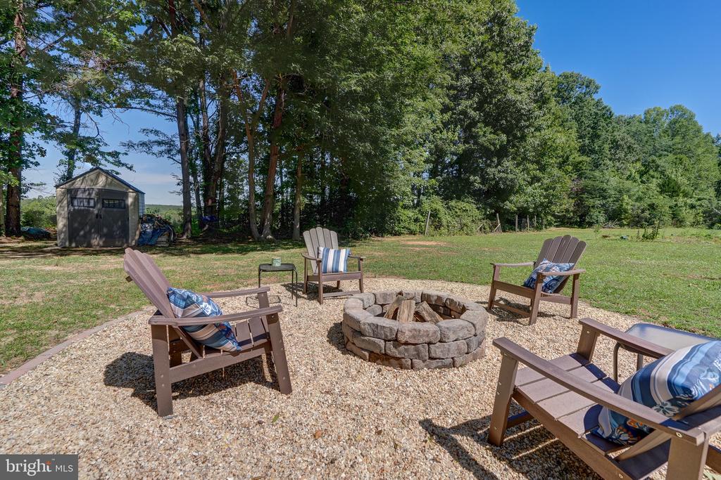 4319 INDIAN CREEK RD, MINERAL, Virginia 23117, 3 Bedrooms Bedrooms, ,2 BathroomsBathrooms,Residential,4319 INDIAN CREEK RD,VALA2010112 MLS # VALA2010112