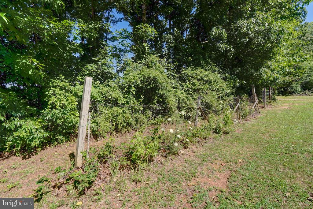 4319 INDIAN CREEK RD, MINERAL, Virginia 23117, 3 Bedrooms Bedrooms, ,2 BathroomsBathrooms,Residential,4319 INDIAN CREEK RD,VALA2010112 MLS # VALA2010112
