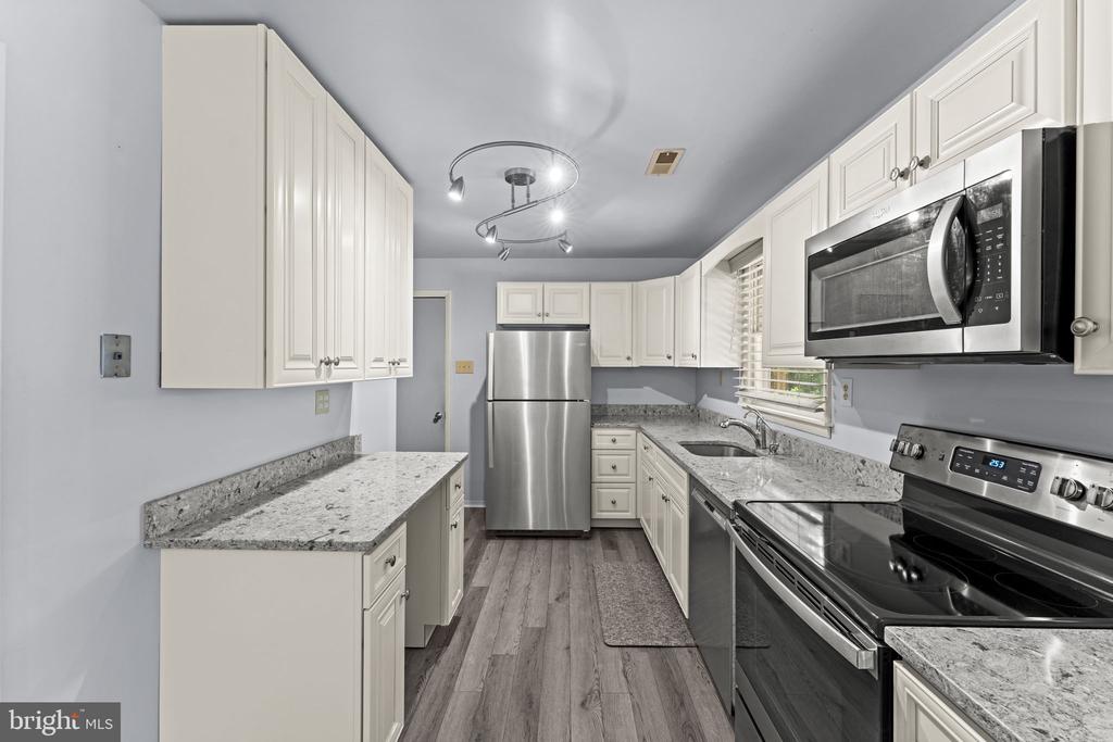 11053 BRENT TOWN RD, CATLETT, Virginia 20119, 3 Bedrooms Bedrooms, ,2 BathroomsBathrooms,Residential,11053 BRENT TOWN RD,VAFQ2022780 MLS # VAFQ2022780