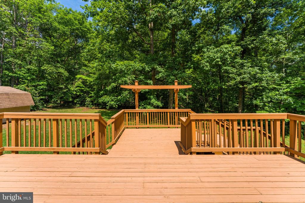 11053 BRENT TOWN RD, CATLETT, Virginia 20119, 3 Bedrooms Bedrooms, ,2 BathroomsBathrooms,Residential,11053 BRENT TOWN RD,VAFQ2022780 MLS # VAFQ2022780