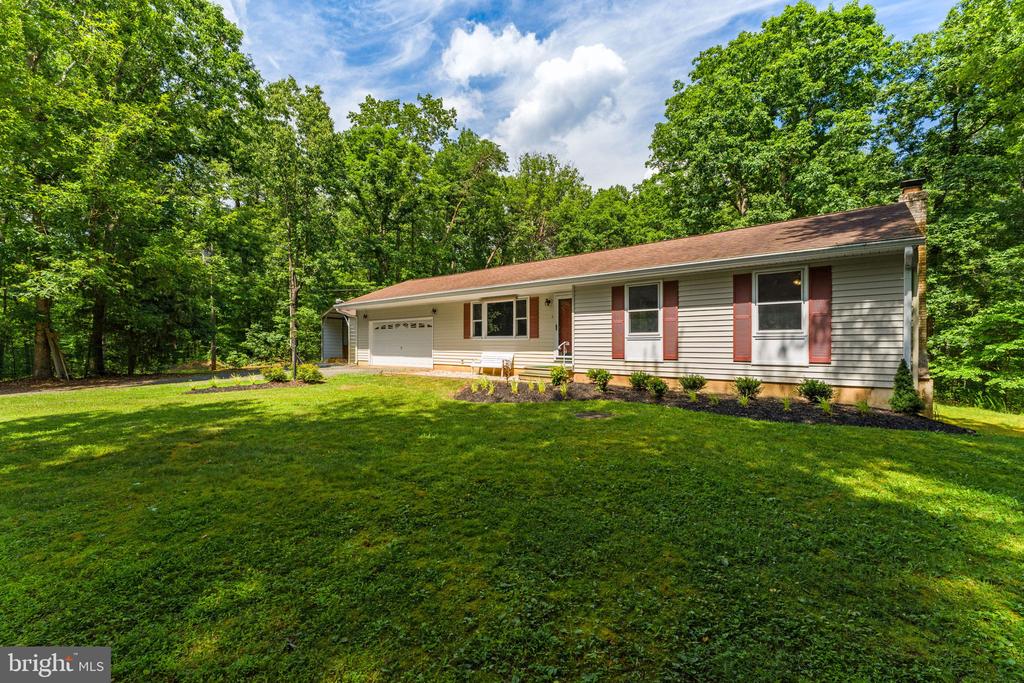 11053 BRENT TOWN RD, CATLETT, Virginia 20119, 3 Bedrooms Bedrooms, ,2 BathroomsBathrooms,Residential,11053 BRENT TOWN RD,VAFQ2022780 MLS # VAFQ2022780