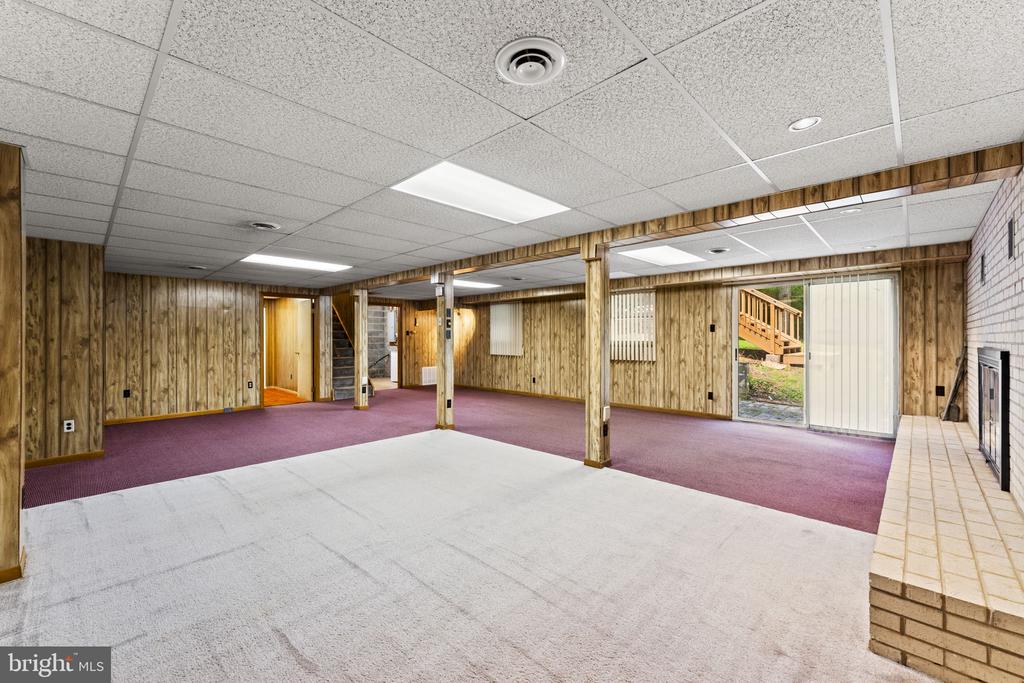11053 BRENT TOWN RD, CATLETT, Virginia 20119, 3 Bedrooms Bedrooms, ,2 BathroomsBathrooms,Residential,11053 BRENT TOWN RD,VAFQ2022780 MLS # VAFQ2022780