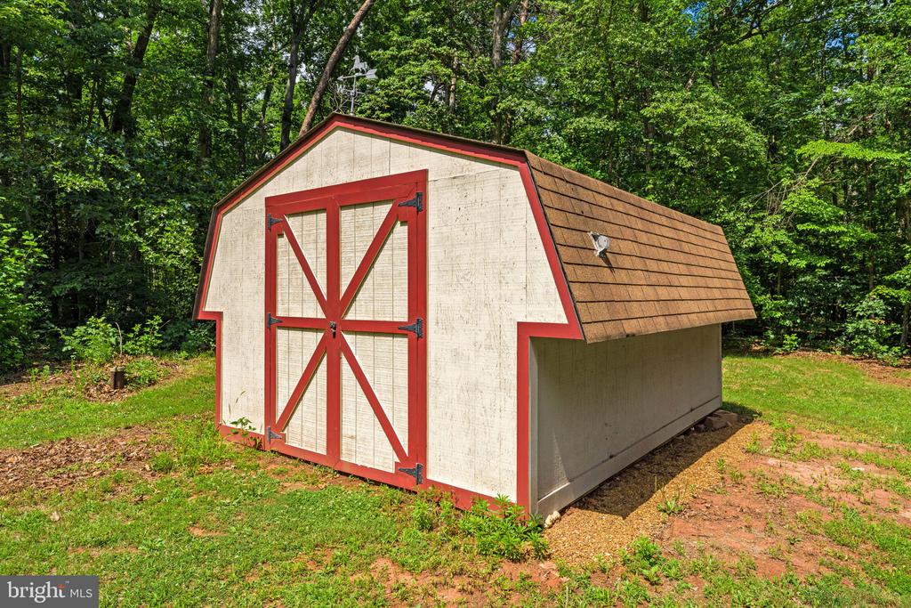 11053 BRENT TOWN RD, CATLETT, Virginia 20119, 3 Bedrooms Bedrooms, ,2 BathroomsBathrooms,Residential,11053 BRENT TOWN RD,VAFQ2022780 MLS # VAFQ2022780
