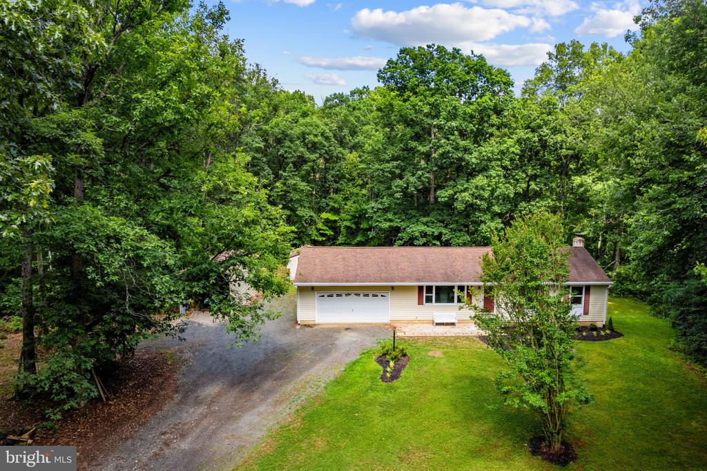 11053 BRENT TOWN RD, CATLETT, Virginia 20119, 3 Bedrooms Bedrooms, ,2 BathroomsBathrooms,Residential,11053 BRENT TOWN RD,VAFQ2022780 MLS # VAFQ2022780