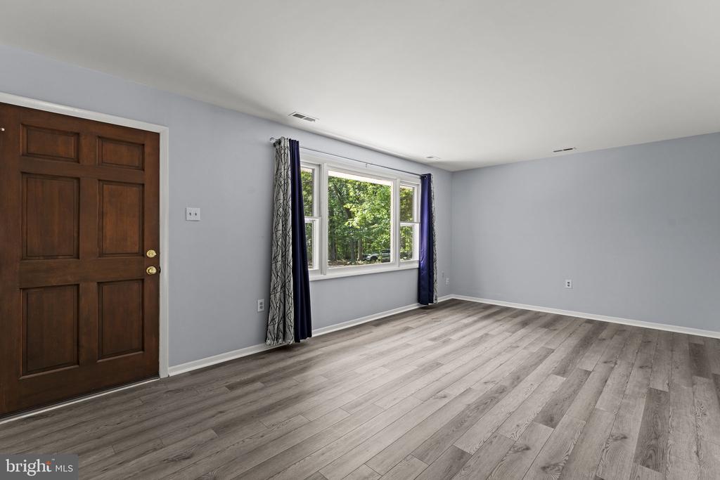 11053 BRENT TOWN RD, CATLETT, Virginia 20119, 3 Bedrooms Bedrooms, ,2 BathroomsBathrooms,Residential,11053 BRENT TOWN RD,VAFQ2022780 MLS # VAFQ2022780