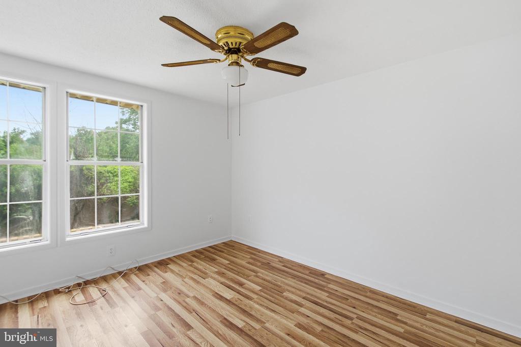 OAK LEAF CT, WARRENTON, Virginia 20186, 3 Bedrooms Bedrooms, ,2 BathroomsBathrooms,Residential,OAK LEAF CT,VAFQ2022694 MLS # VAFQ2022694