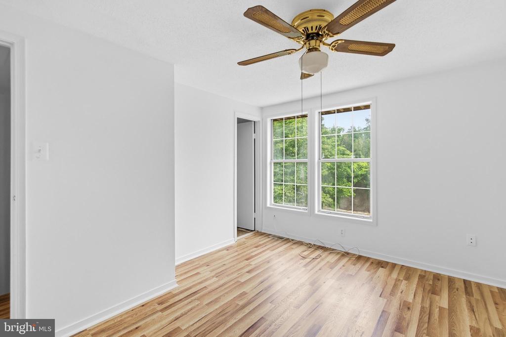 OAK LEAF CT, WARRENTON, Virginia 20186, 3 Bedrooms Bedrooms, ,2 BathroomsBathrooms,Residential,OAK LEAF CT,VAFQ2022694 MLS # VAFQ2022694