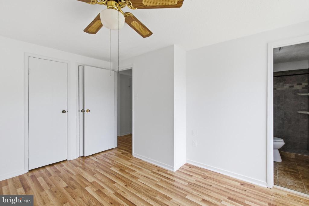 OAK LEAF CT, WARRENTON, Virginia 20186, 3 Bedrooms Bedrooms, ,2 BathroomsBathrooms,Residential,OAK LEAF CT,VAFQ2022694 MLS # VAFQ2022694