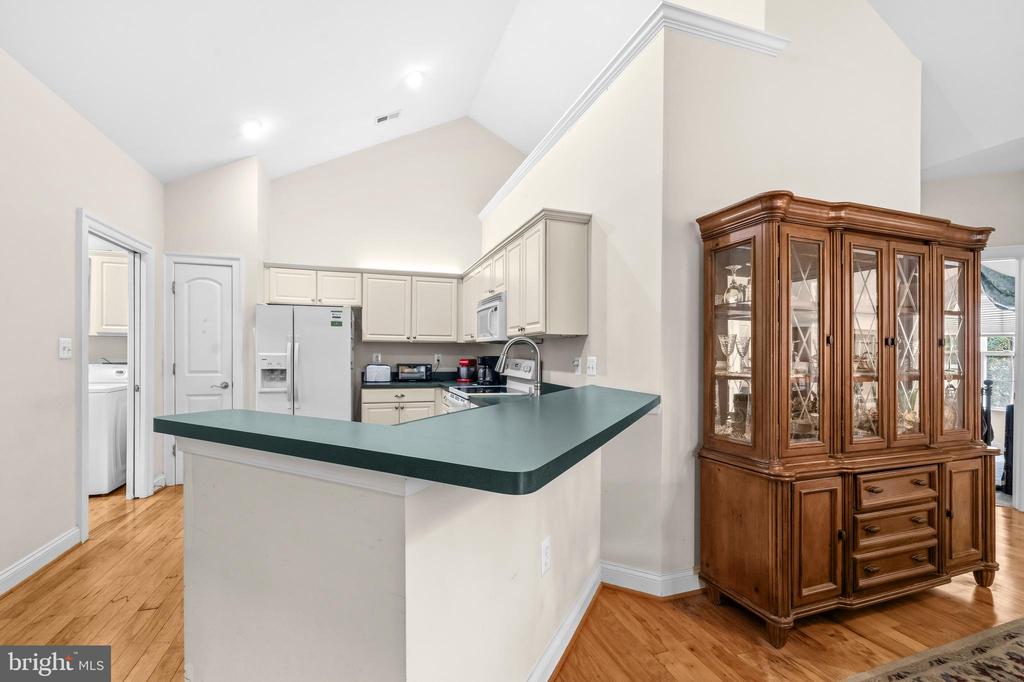 6233 AUTUMN LEAF DR, FREDERICKSBURG, Virginia 22407, 2 Bedrooms Bedrooms, ,2 BathroomsBathrooms,Residential,6233 AUTUMN LEAF DR,VASP2043174 MLS # VASP2043174