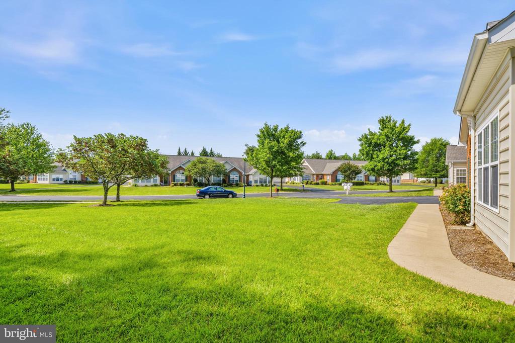 6233 AUTUMN LEAF DR, FREDERICKSBURG, Virginia 22407, 2 Bedrooms Bedrooms, ,2 BathroomsBathrooms,Residential,6233 AUTUMN LEAF DR,VASP2043174 MLS # VASP2043174