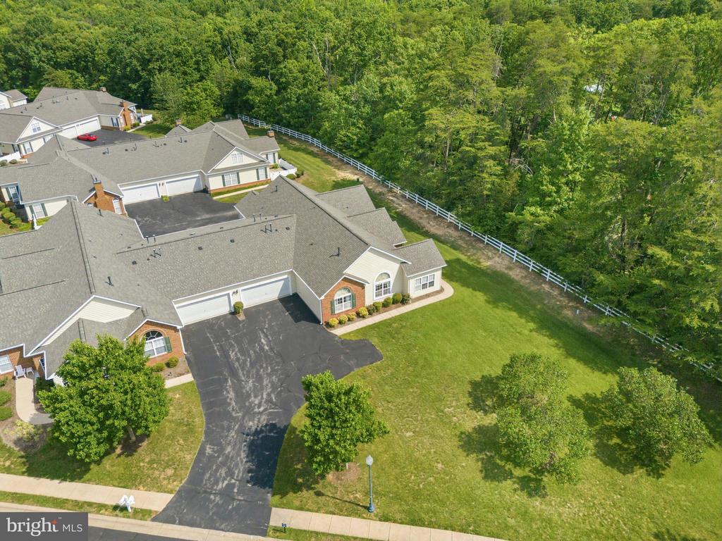 6233 AUTUMN LEAF DR, FREDERICKSBURG, Virginia 22407, 2 Bedrooms Bedrooms, ,2 BathroomsBathrooms,Residential,6233 AUTUMN LEAF DR,VASP2043174 MLS # VASP2043174