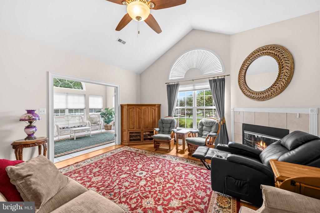 6233 AUTUMN LEAF DR, FREDERICKSBURG, Virginia 22407, 2 Bedrooms Bedrooms, ,2 BathroomsBathrooms,Residential,6233 AUTUMN LEAF DR,VASP2043174 MLS # VASP2043174