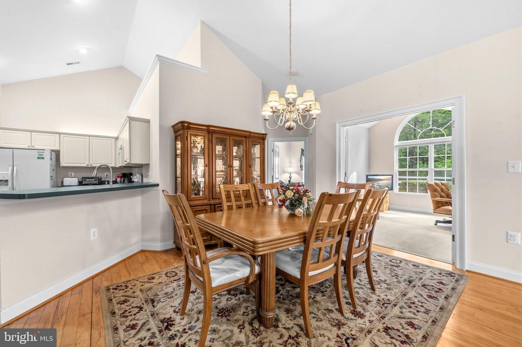 6233 AUTUMN LEAF DR, FREDERICKSBURG, Virginia 22407, 2 Bedrooms Bedrooms, ,2 BathroomsBathrooms,Residential,6233 AUTUMN LEAF DR,VASP2043174 MLS # VASP2043174