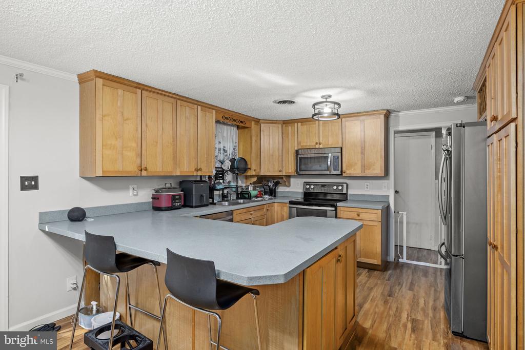 12400 TOLL HOUSE RD, SPOTSYLVANIA, Virginia 22551, 4 Bedrooms Bedrooms, ,2 BathroomsBathrooms,Residential,LAKE WILDERNESS,12400 TOLL HOUSE RD,VASP2043252 MLS # VASP2043252