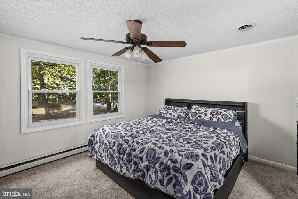 12400 TOLL HOUSE RD, SPOTSYLVANIA, Virginia 22551, 4 Bedrooms Bedrooms, ,2 BathroomsBathrooms,Residential,LAKE WILDERNESS,12400 TOLL HOUSE RD,VASP2043252 MLS # VASP2043252