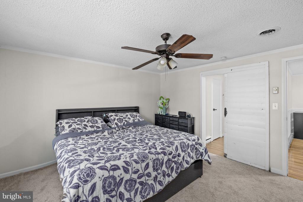 12400 TOLL HOUSE RD, SPOTSYLVANIA, Virginia 22551, 4 Bedrooms Bedrooms, ,2 BathroomsBathrooms,Residential,LAKE WILDERNESS,12400 TOLL HOUSE RD,VASP2043252 MLS # VASP2043252