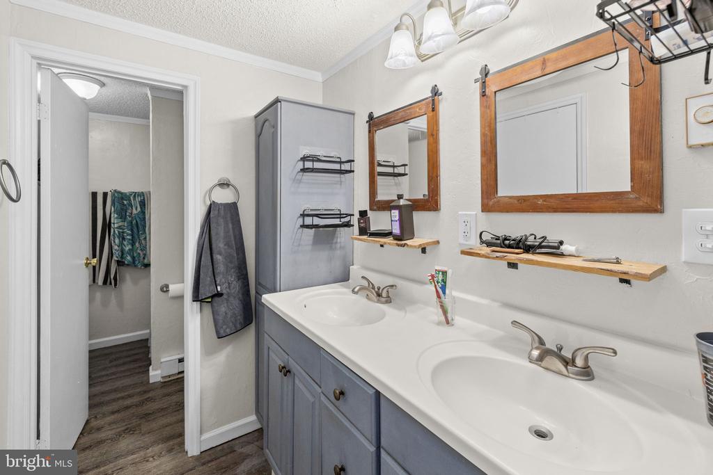 12400 TOLL HOUSE RD, SPOTSYLVANIA, Virginia 22551, 4 Bedrooms Bedrooms, ,2 BathroomsBathrooms,Residential,LAKE WILDERNESS,12400 TOLL HOUSE RD,VASP2043252 MLS # VASP2043252