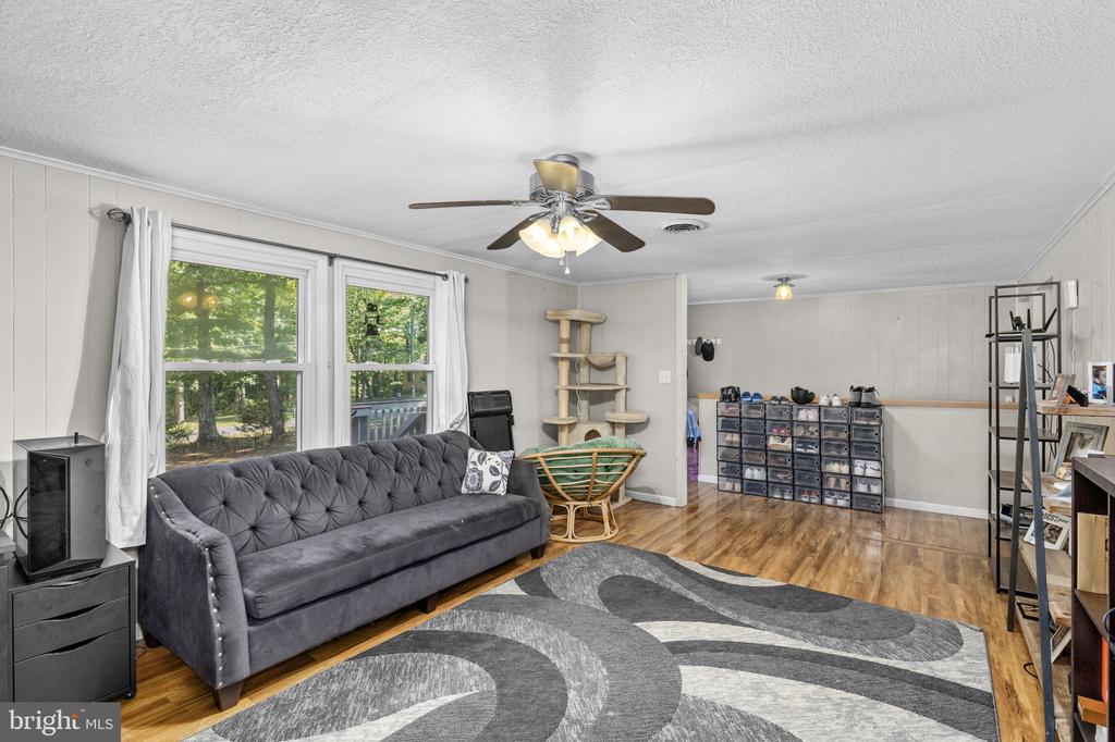 12400 TOLL HOUSE RD, SPOTSYLVANIA, Virginia 22551, 4 Bedrooms Bedrooms, ,2 BathroomsBathrooms,Residential,LAKE WILDERNESS,12400 TOLL HOUSE RD,VASP2043252 MLS # VASP2043252
