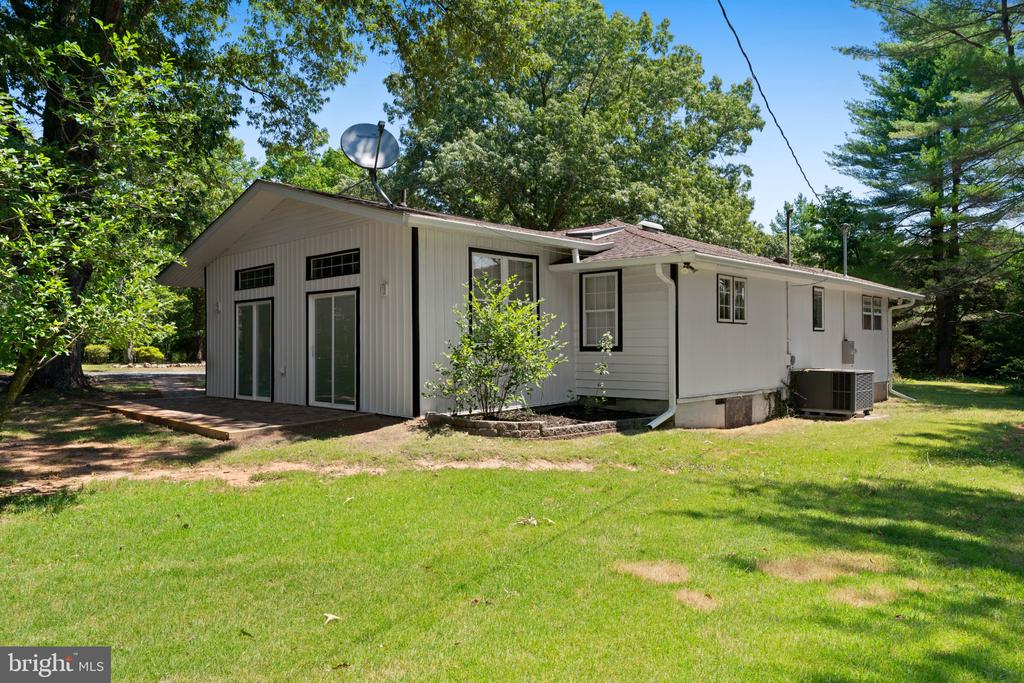 8405 SHIRLEY RD, UNIONVILLE, Virginia 22567, 3 Bedrooms Bedrooms, ,3 BathroomsBathrooms,Residential,8405 SHIRLEY RD,VASP2043304 MLS # VASP2043304