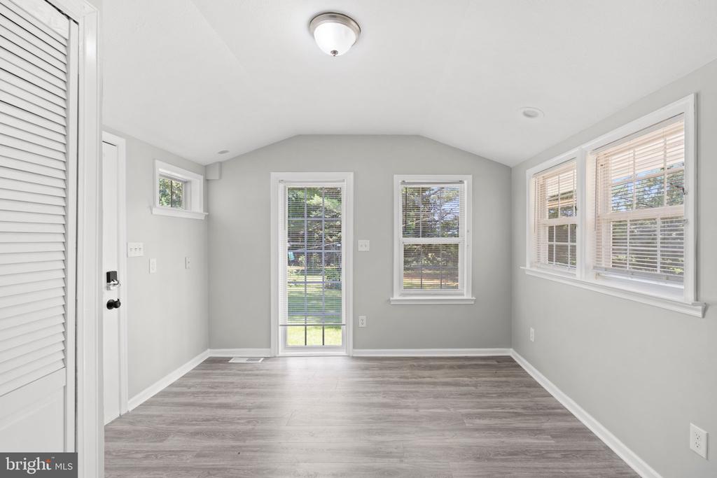 8405 SHIRLEY RD, UNIONVILLE, Virginia 22567, 3 Bedrooms Bedrooms, ,3 BathroomsBathrooms,Residential,8405 SHIRLEY RD,VASP2043304 MLS # VASP2043304